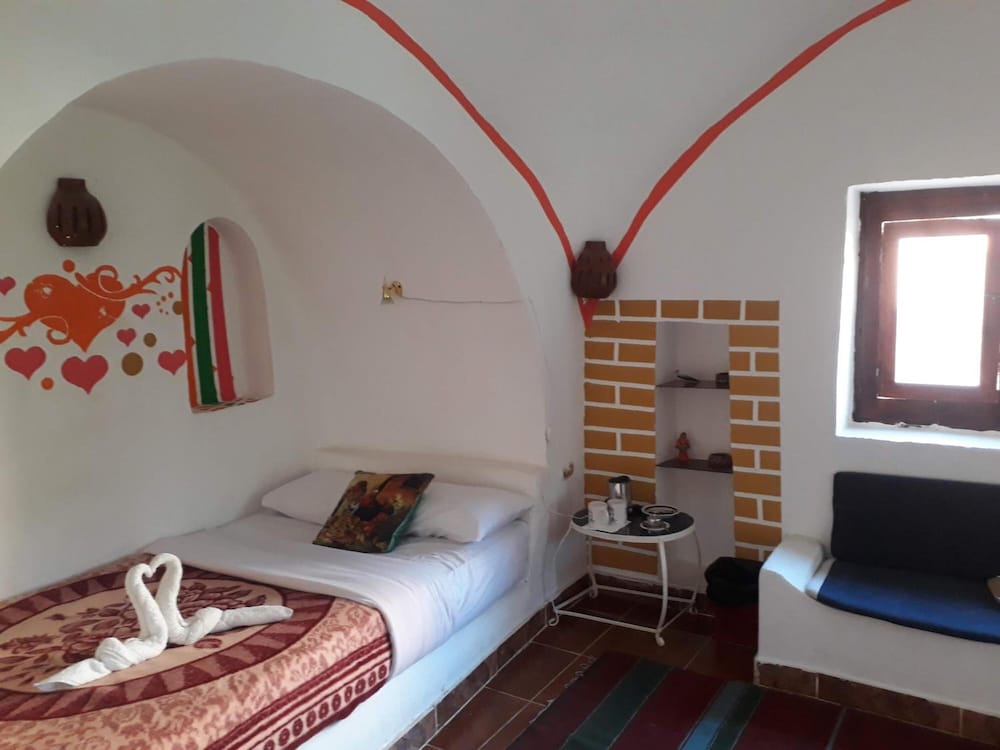 Al Baeirat Hotel 5/44