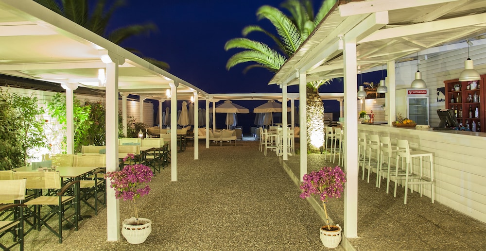 MAVRIDIS HOTEL 27/35