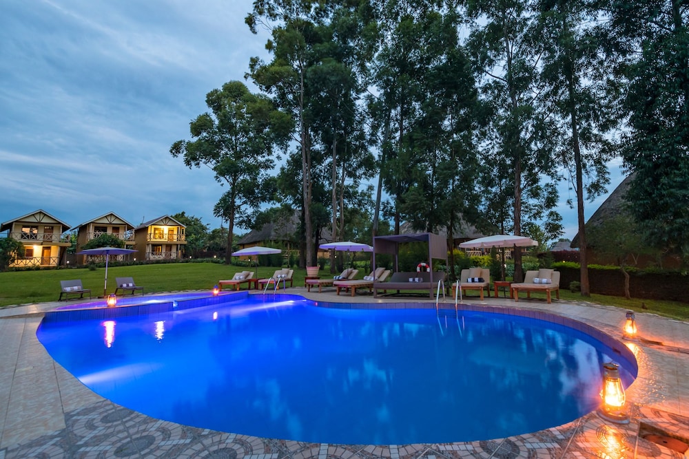 Crater Safari Lodge 44/50