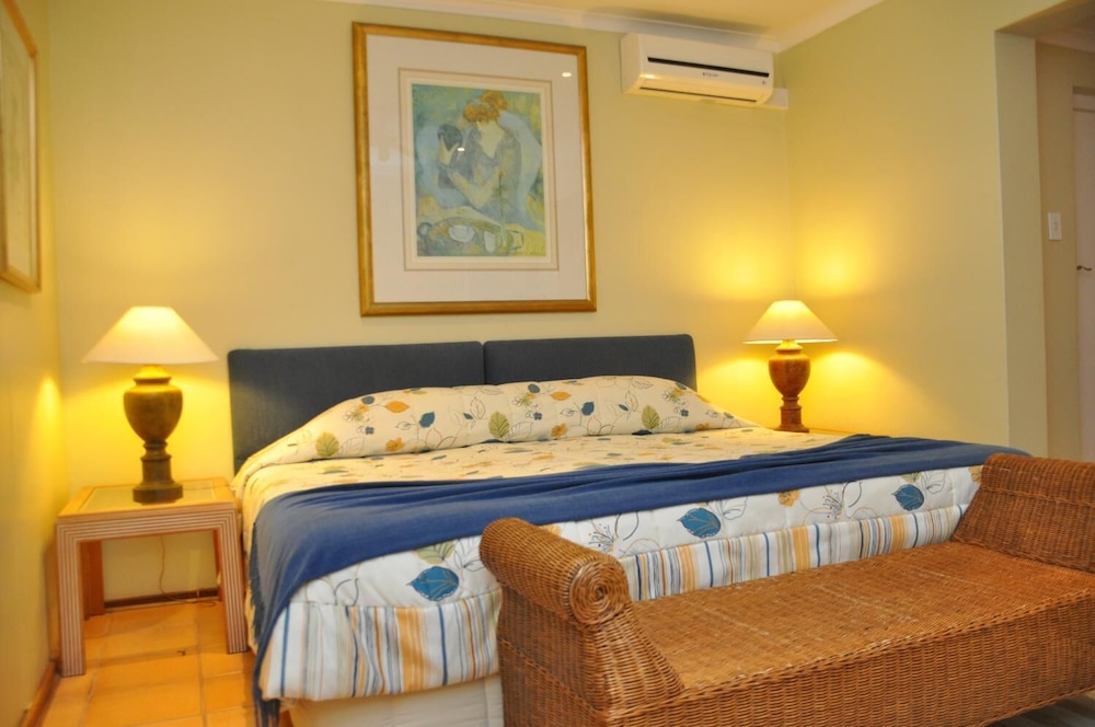 Blue Waves Lodge 4/40