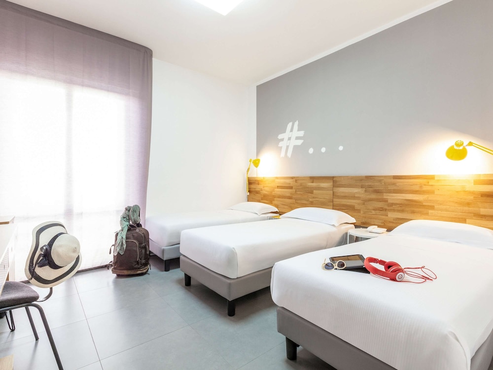 Ibis Styles Brindisi 25/66