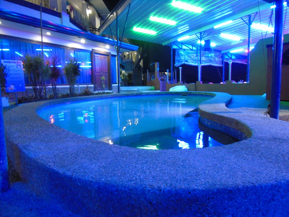 Blue Rock Beach Resort 30/67