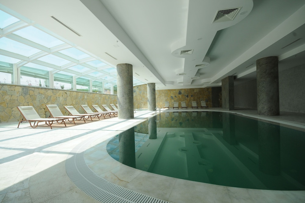 Elite Hotel Darica 43/75