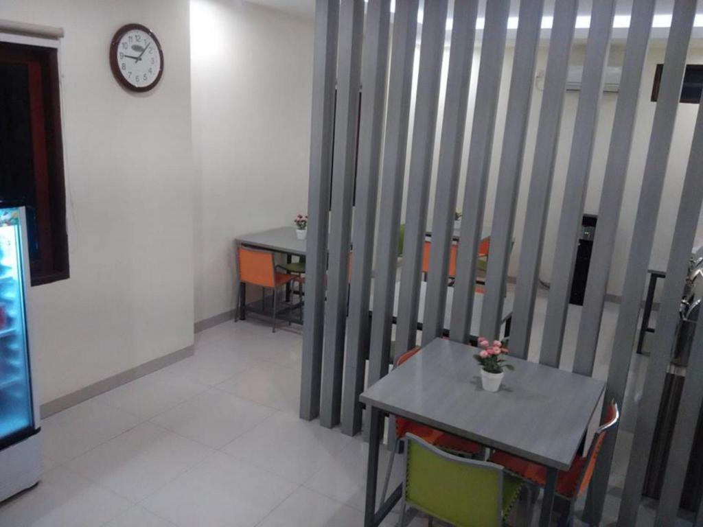 Hotel 88 Parepare 17/19