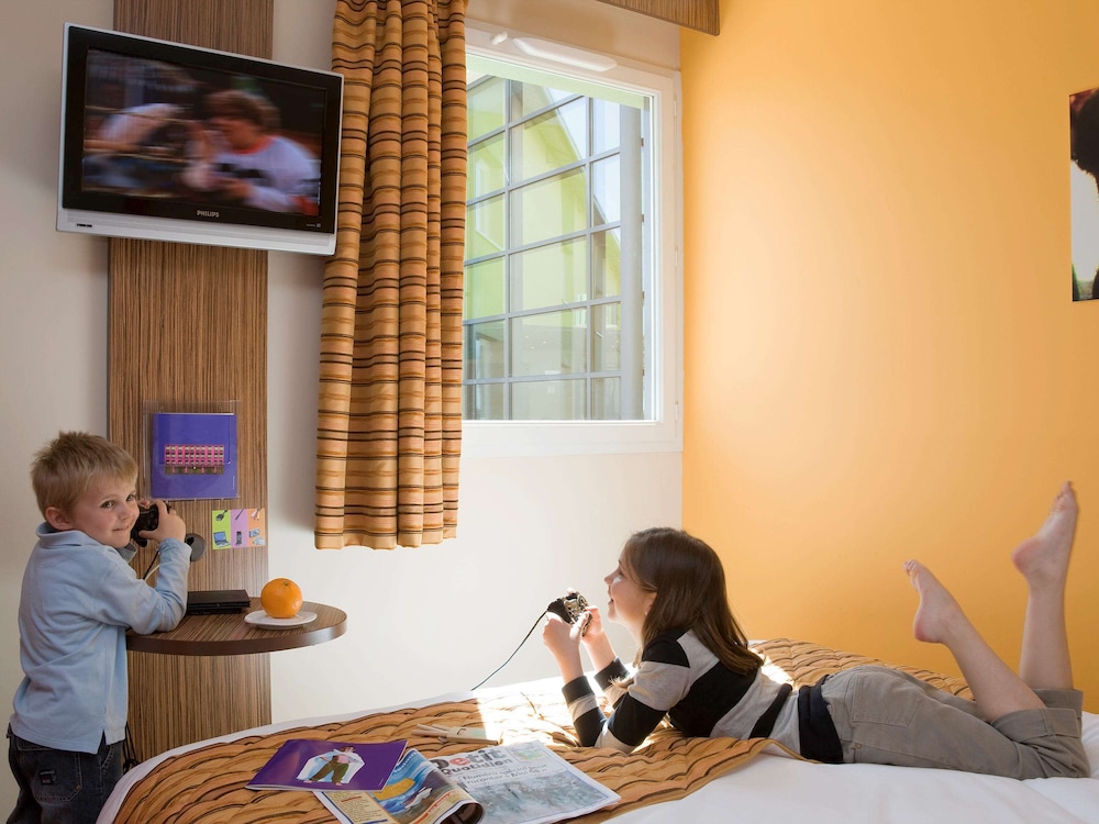 Ibis Styles Bourges 5/48