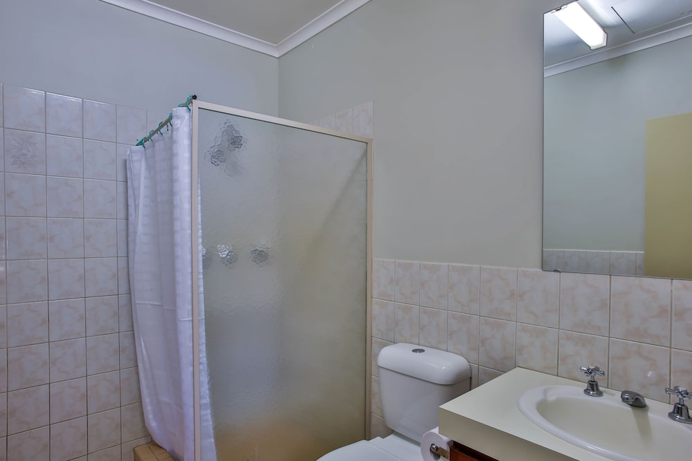 Bayside Holiday Apartments 13/28