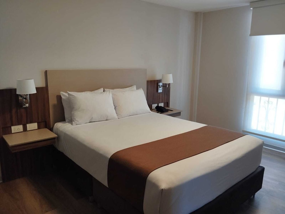 DM Hoteles Ayacucho 12/43