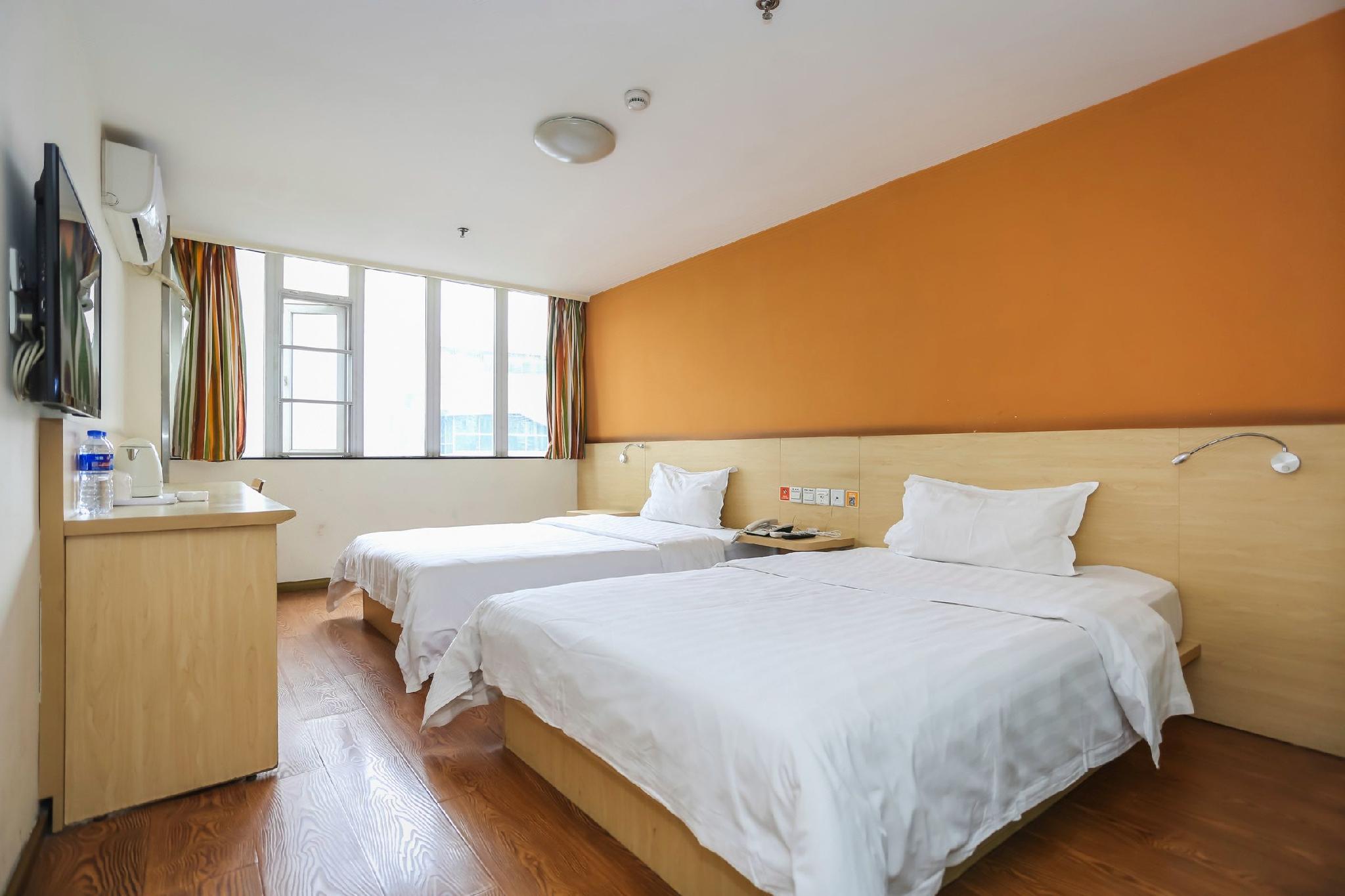 7 Days Inn Chengdu North Railway Train Station Square Branch 20/39