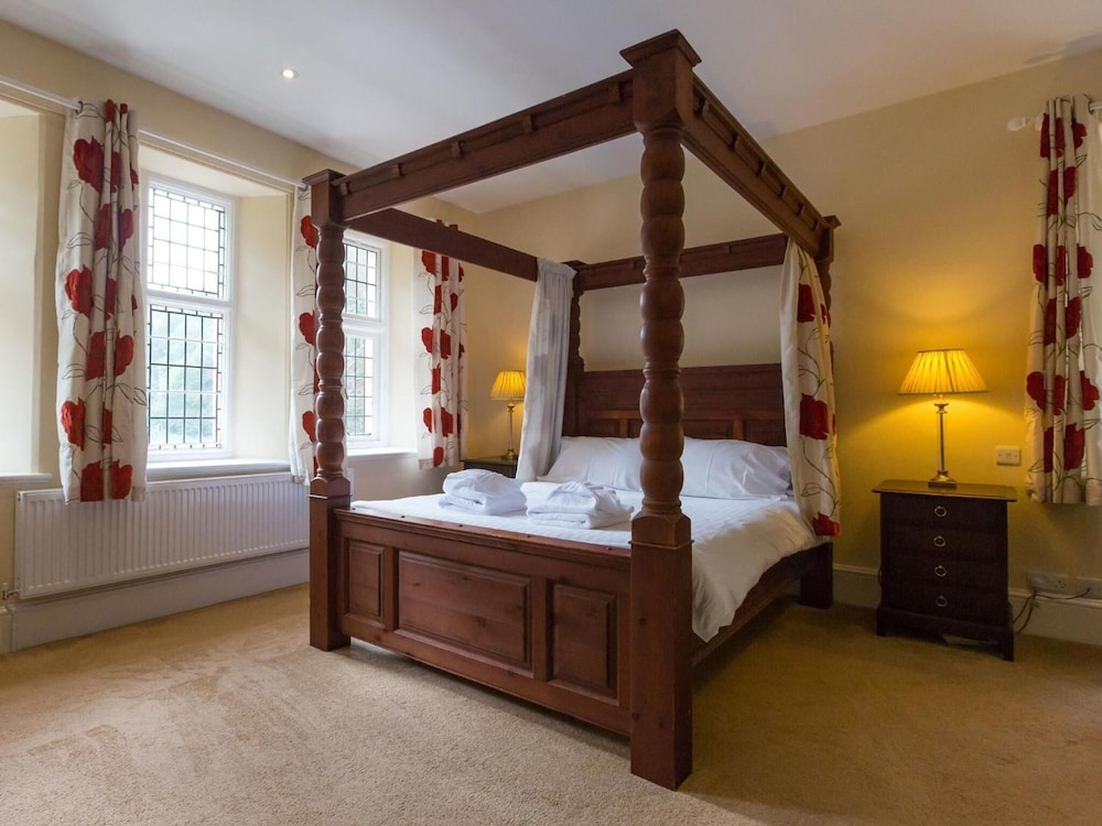Hunters Inn 9/50