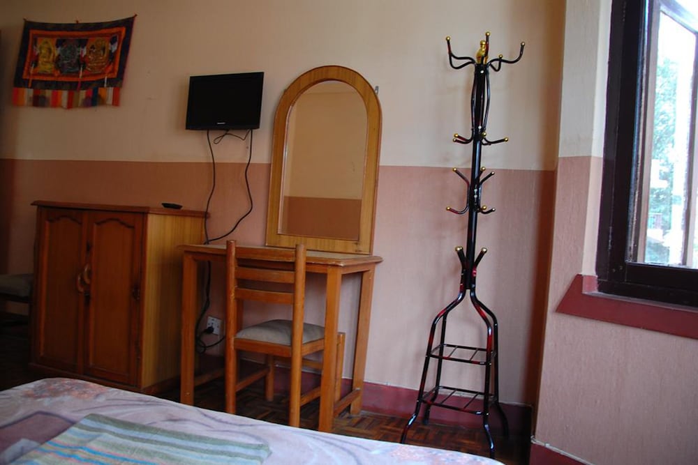 Peace Guest House 19/34