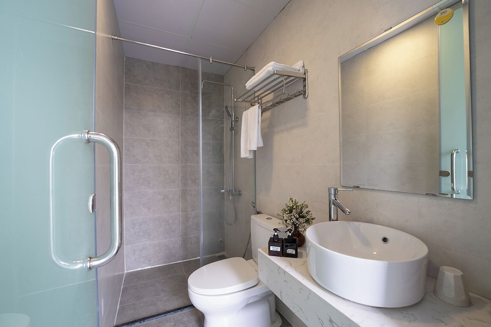 Stop And Go Boutique Homestay In Hue 48/50