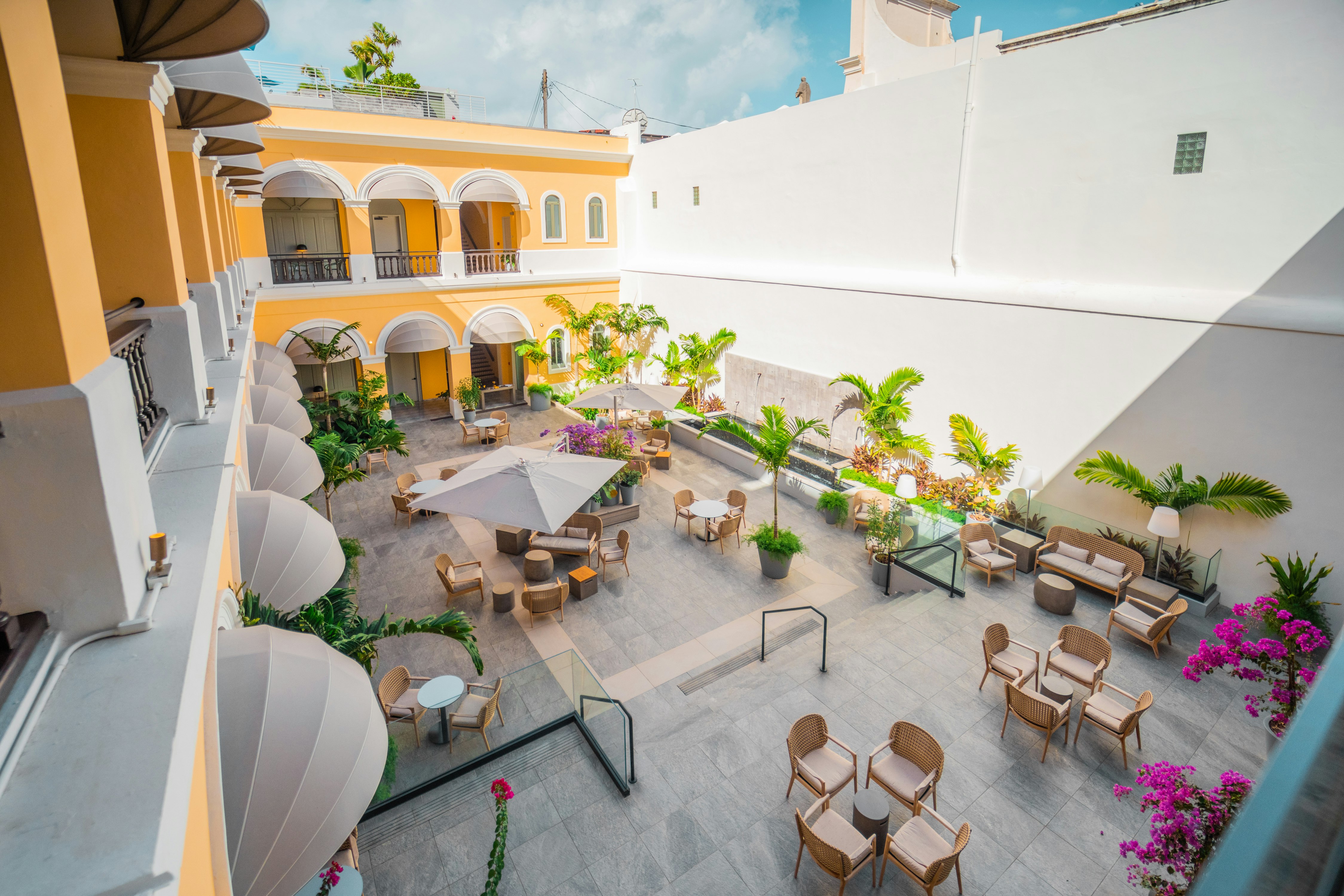 Palacio Provincial San Juan, Curio Collection by Hilton 11/45