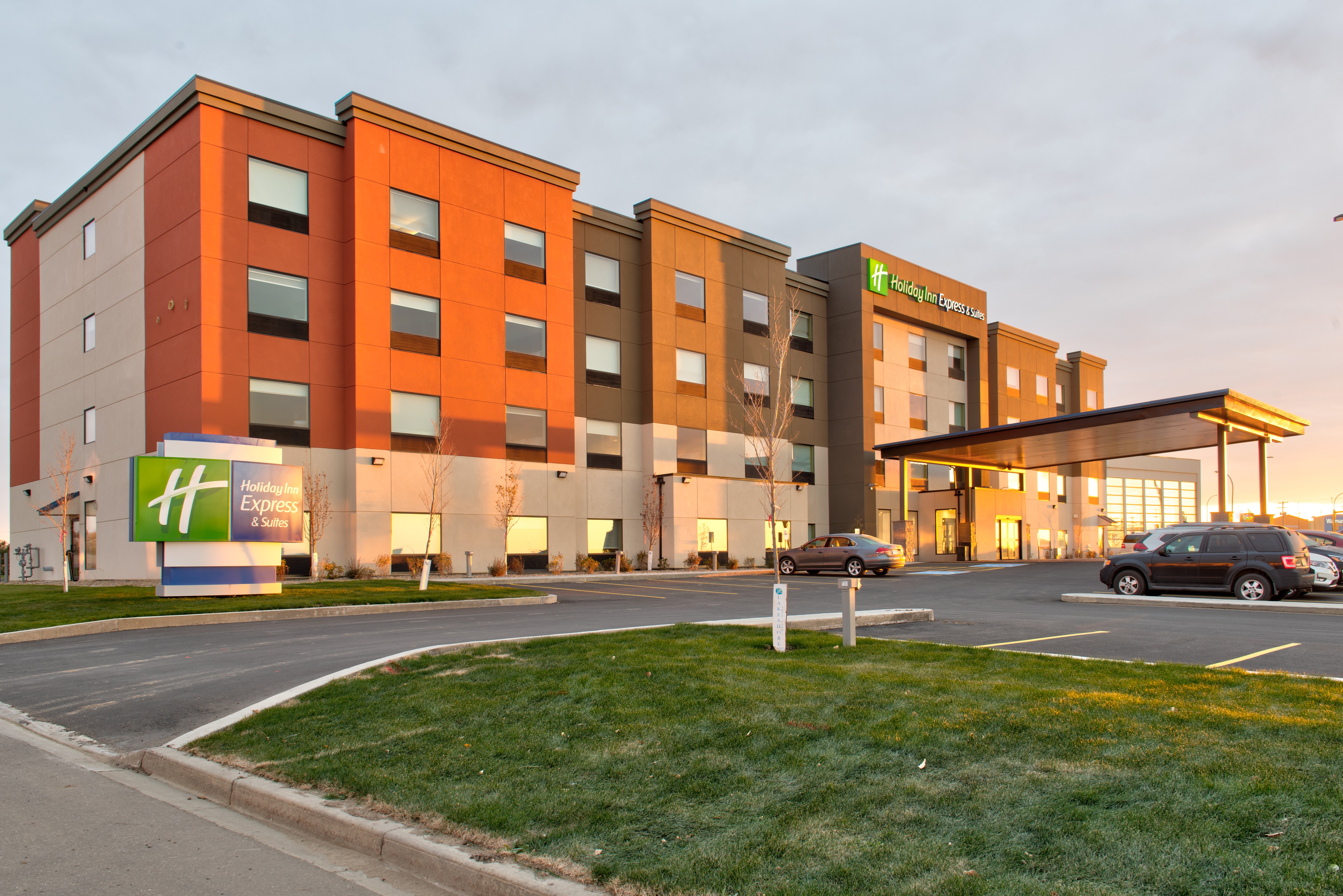 Holiday Inn Express & Suites North Battleford 46/50