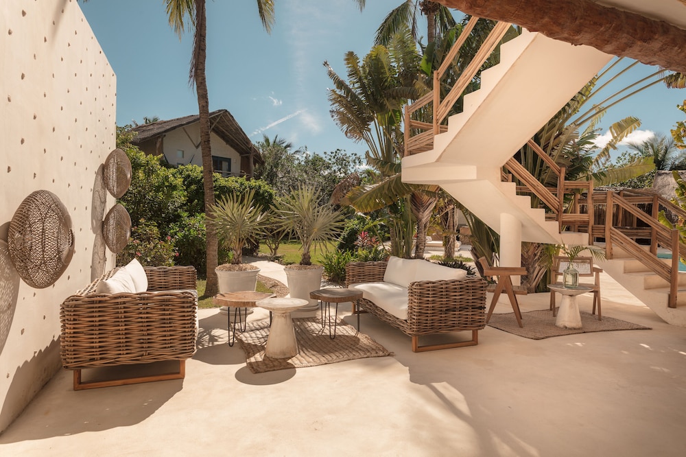 Ser Casasandra Boutique Hotel 58/78