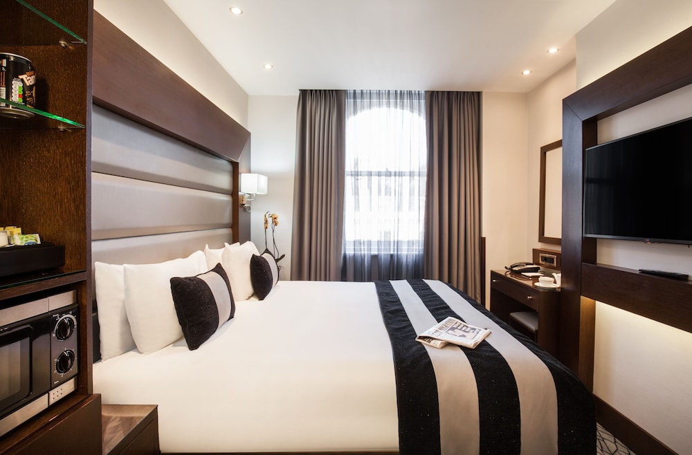 Sunday London Paddington Hotel 4/28