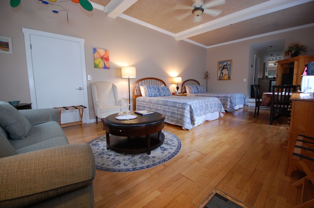 Shaker Mill Inn 35/50