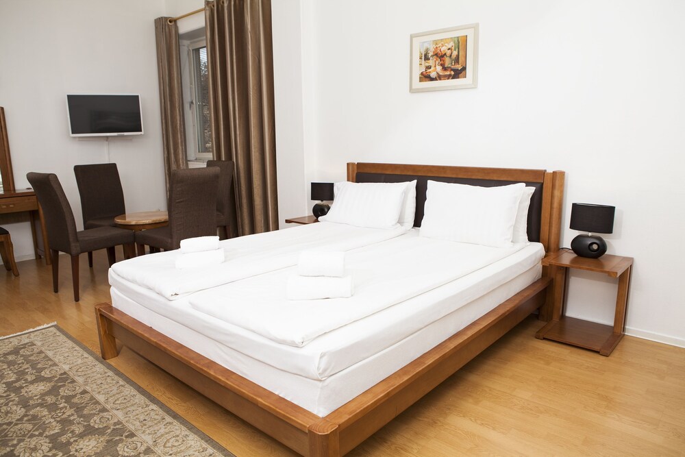 Hotell Alvsjo 11/44