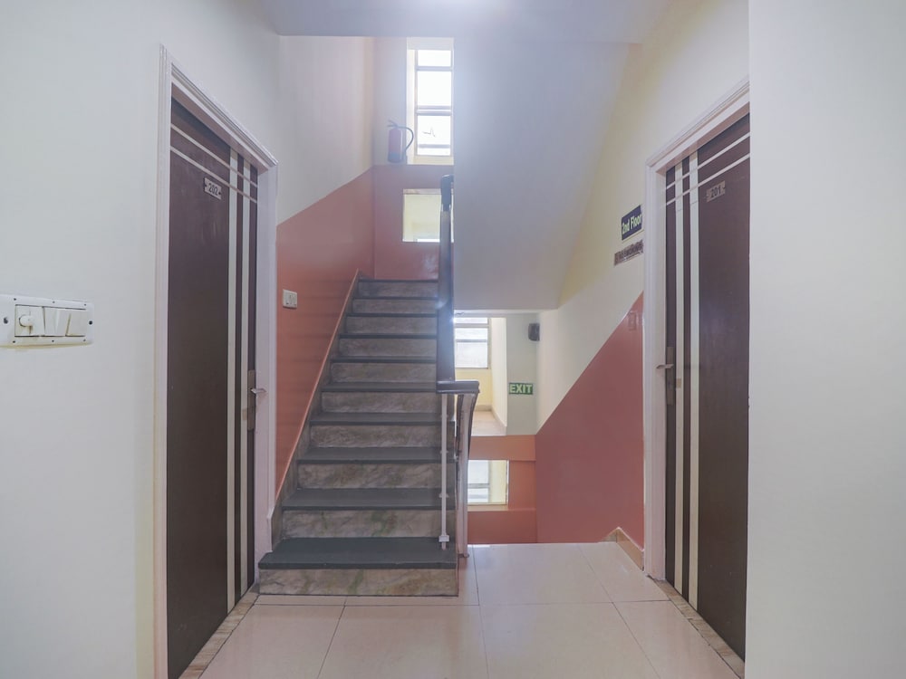 Hotel Grace At Karol Bagh 28/45