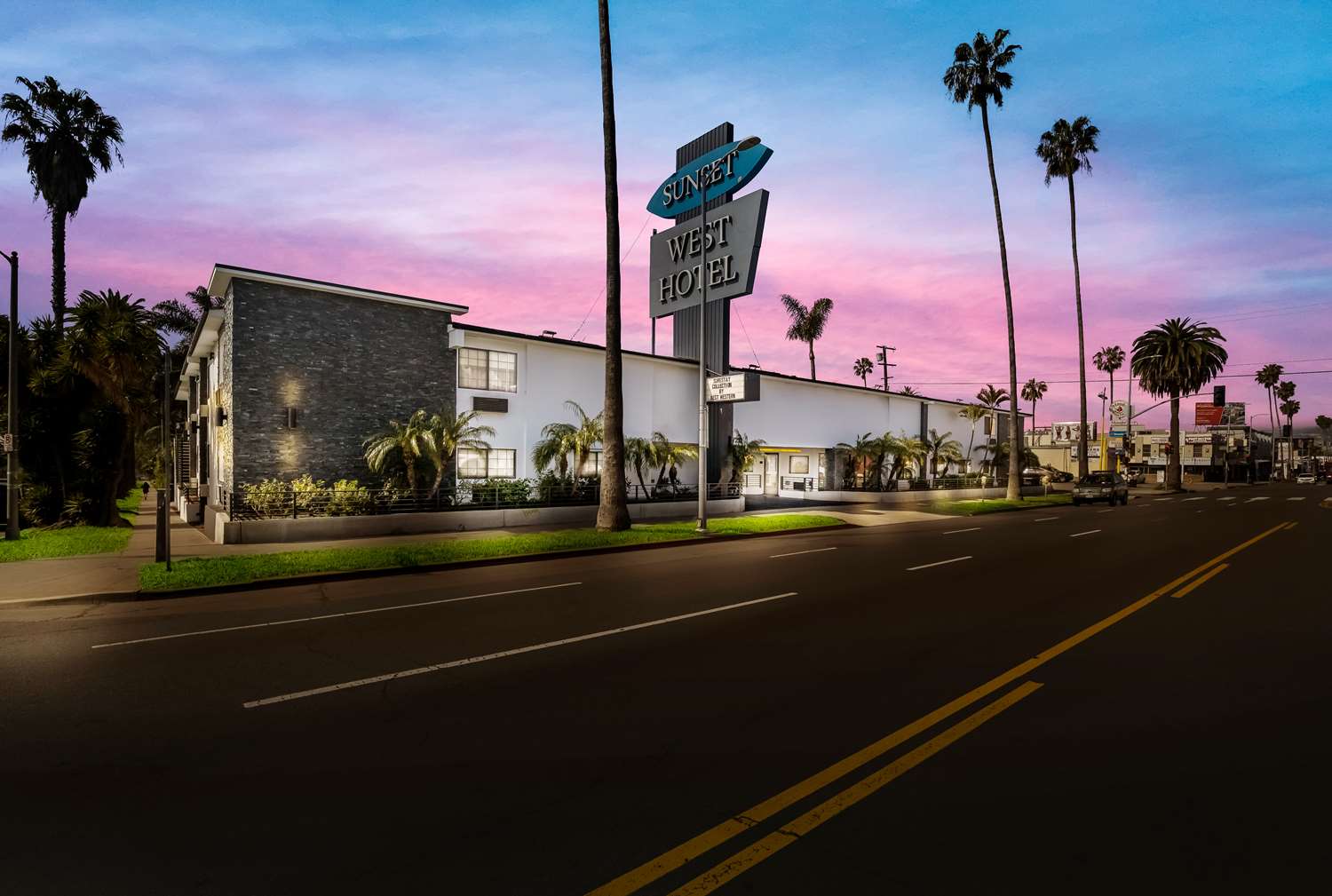 Sunset West Hotel 2/31