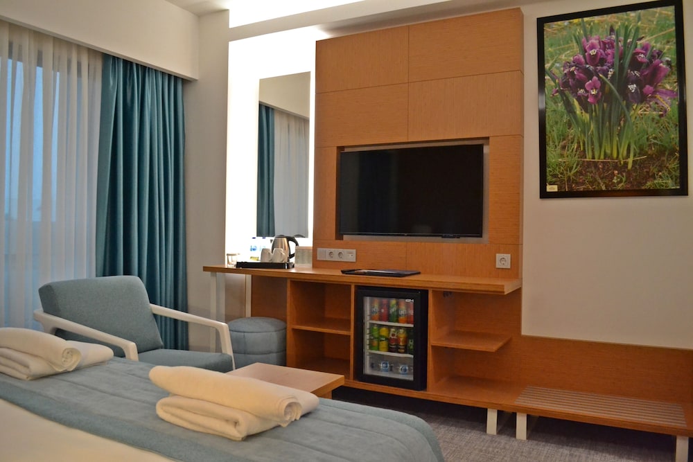 Tezmadra Hotel 41/48
