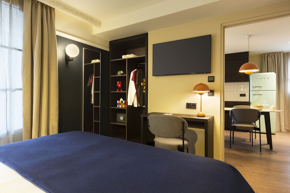 rooms