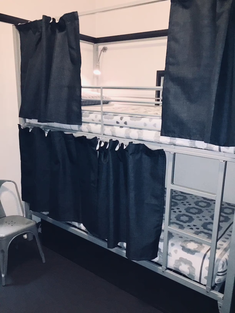 Coogee Beach House - Hostel 28/36
