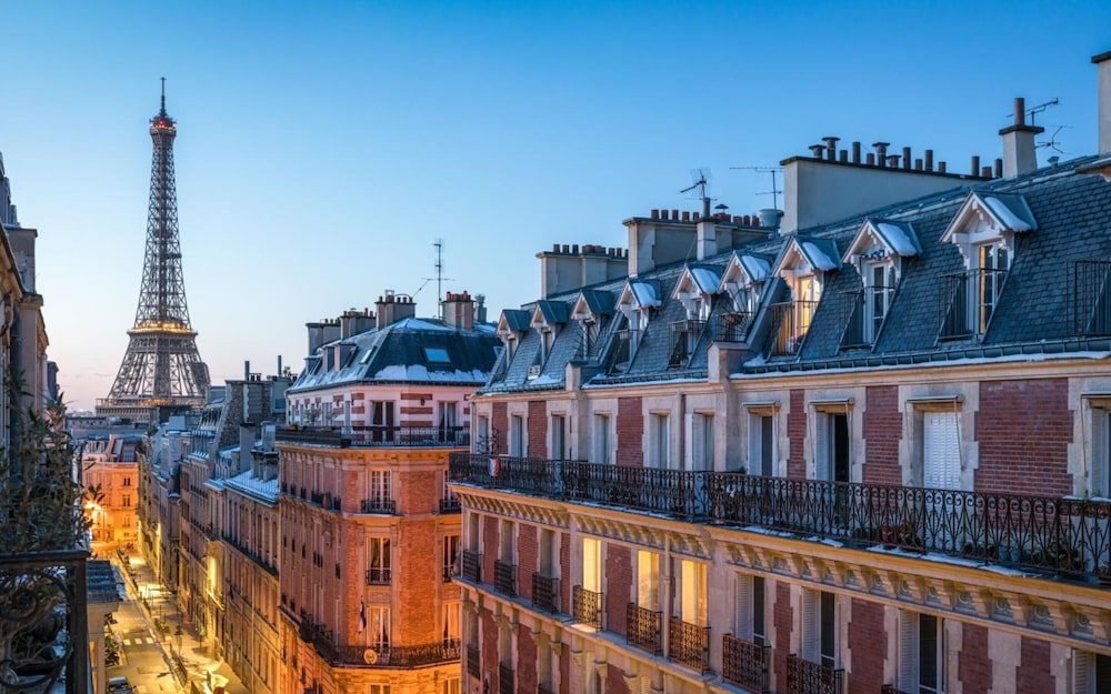 Timhotel Invalides Eiffel 7/68