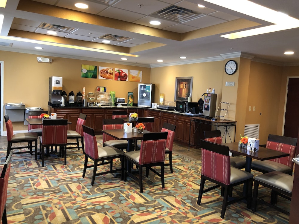 Quality Inn Donaldsonville Gonzales 23/32