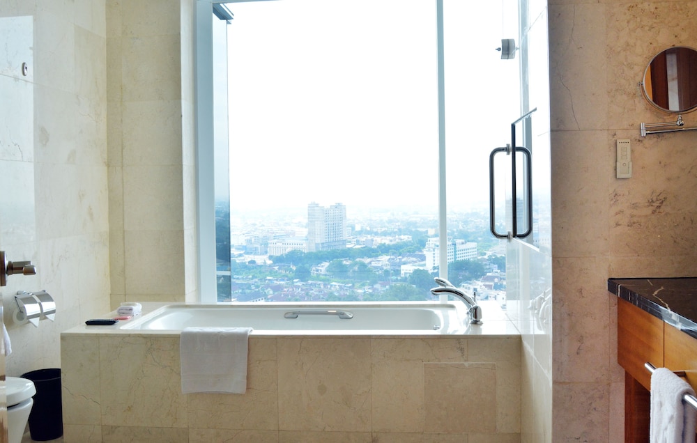 Jw Marriott Medan 17/56
