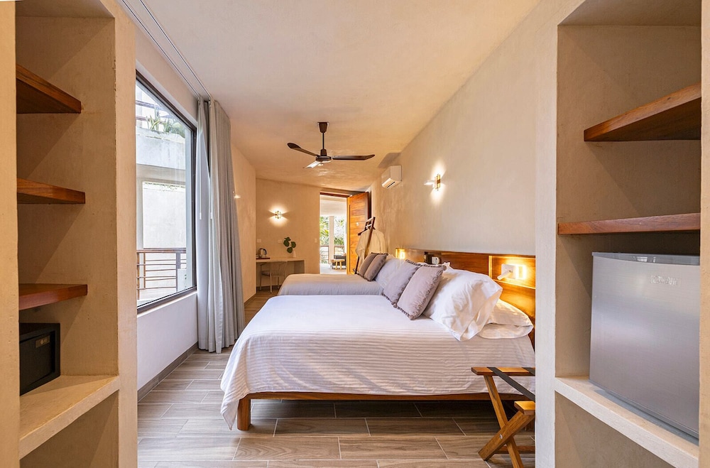 Hotel Los Arrecifes 12/50