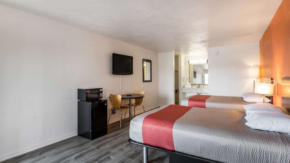 Motel6 Portsmouth, VA 31/57