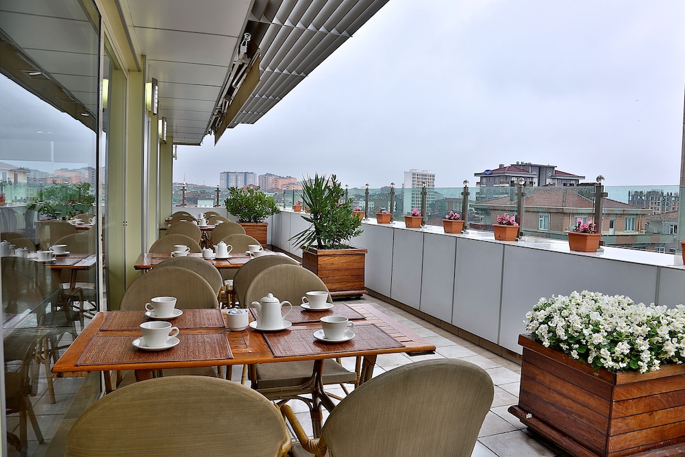 Boutique Princess Hotel 74/87