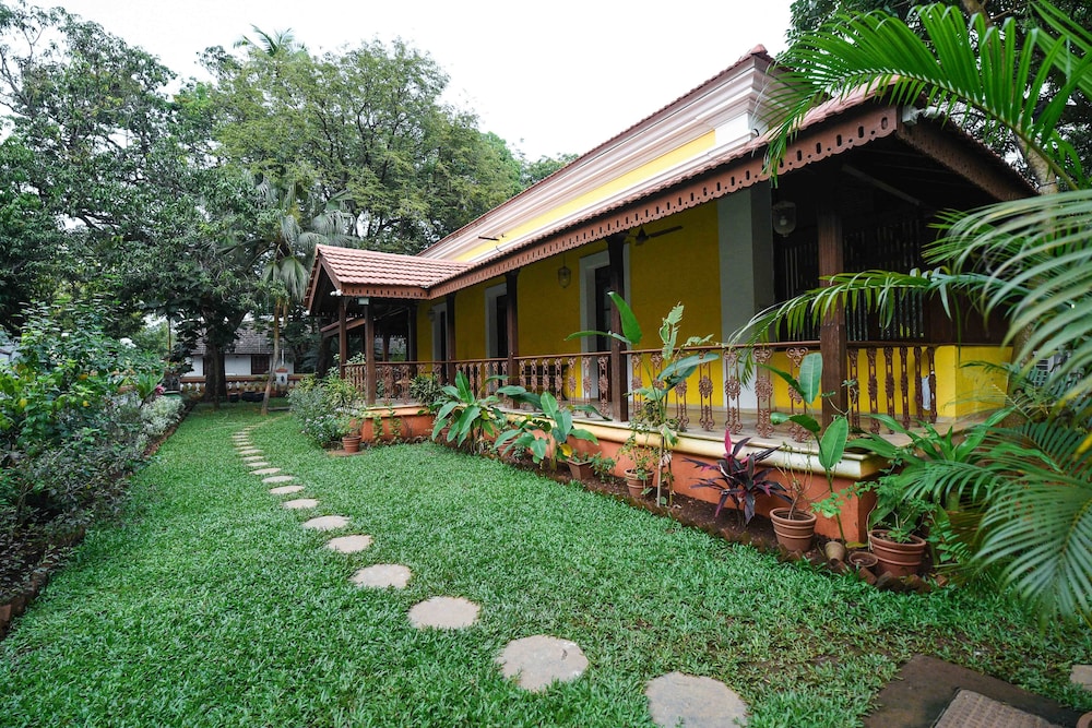 Surya Kiran Heritage Hotel 44/50