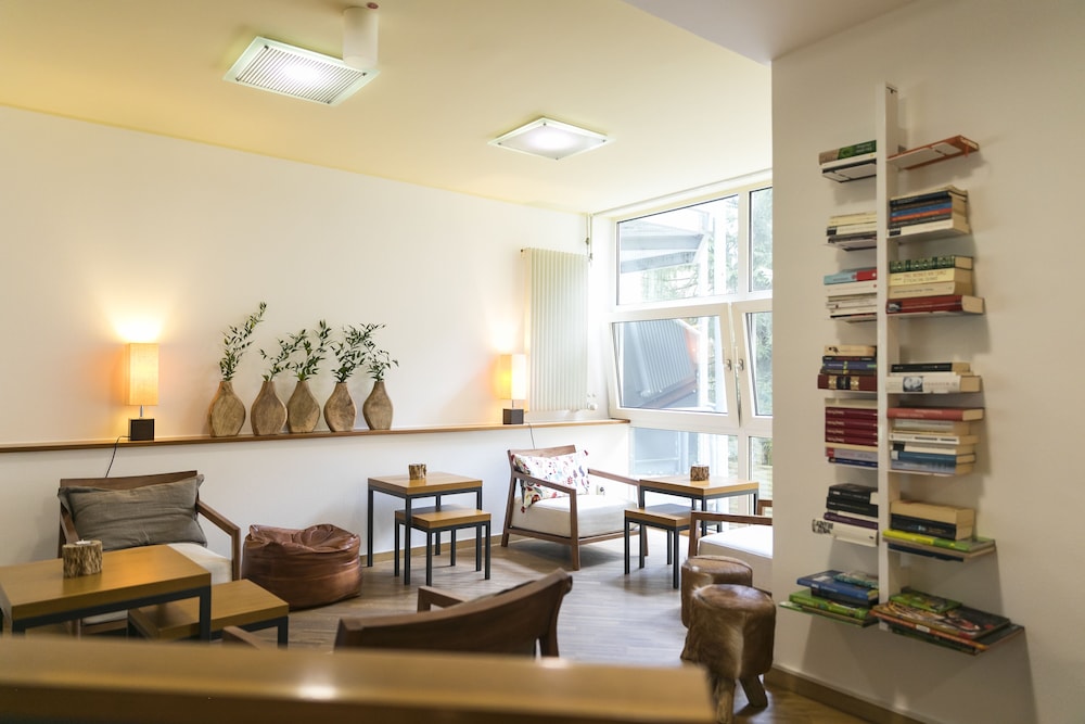 Wald & Golfhotel Lottental 20/29