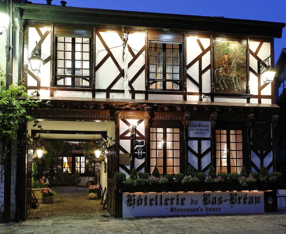 Hotellerie Du Bas-Breau 1/24