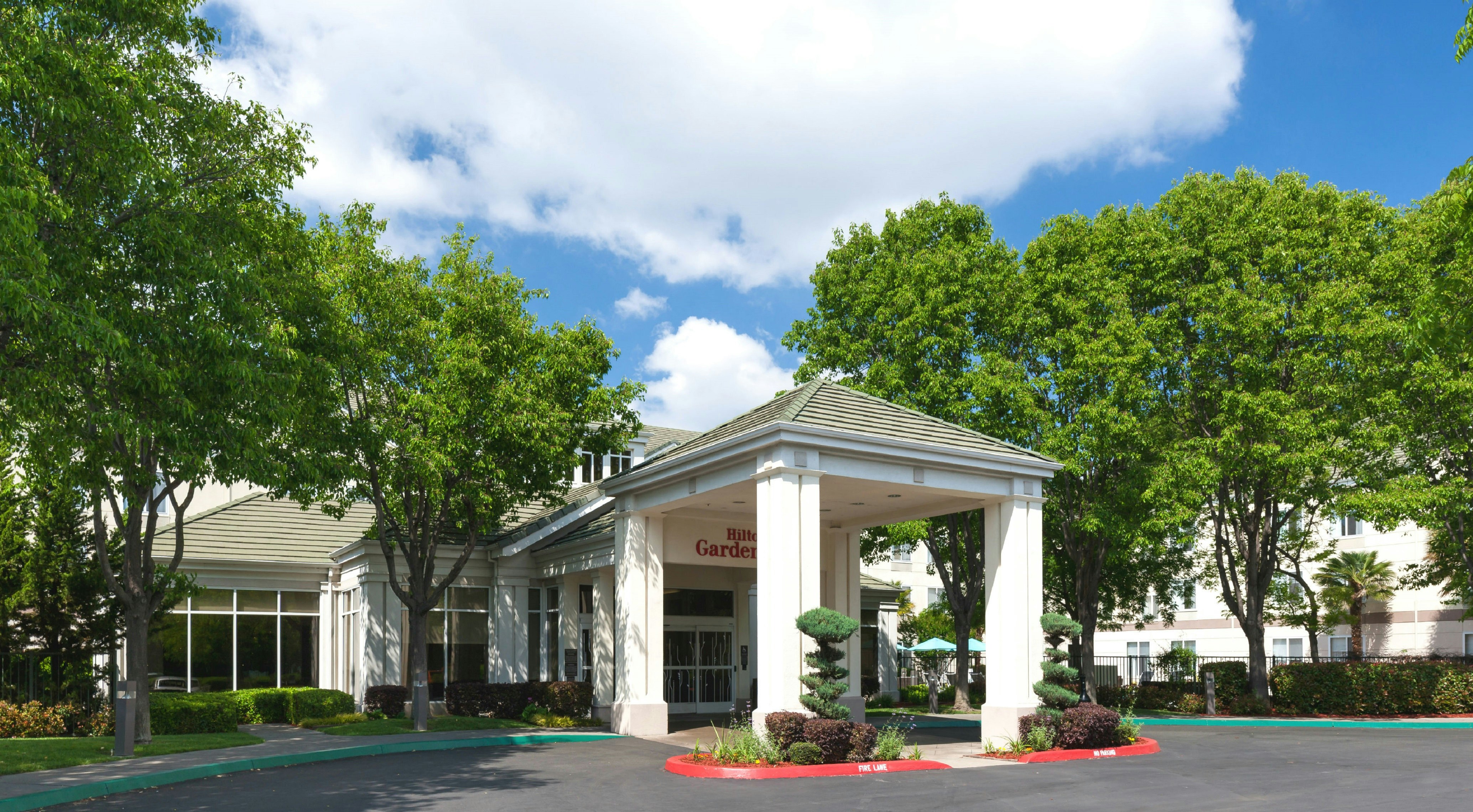Hilton Garden Inn Sacramento South Natomas 33/37
