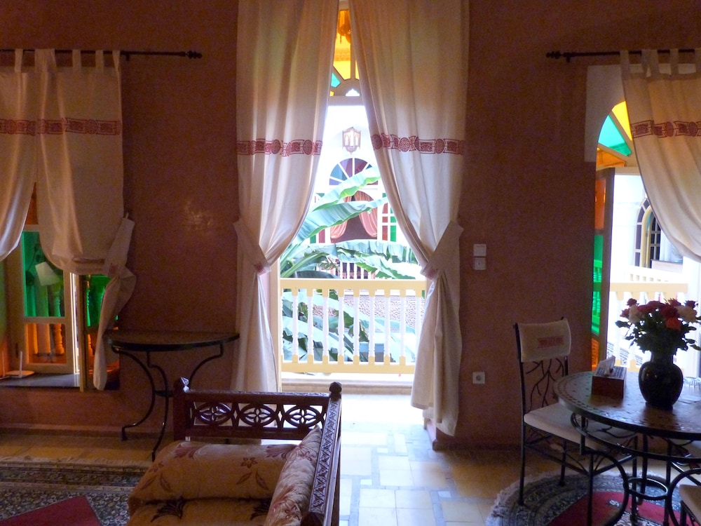 RIAD HABIB 31/42