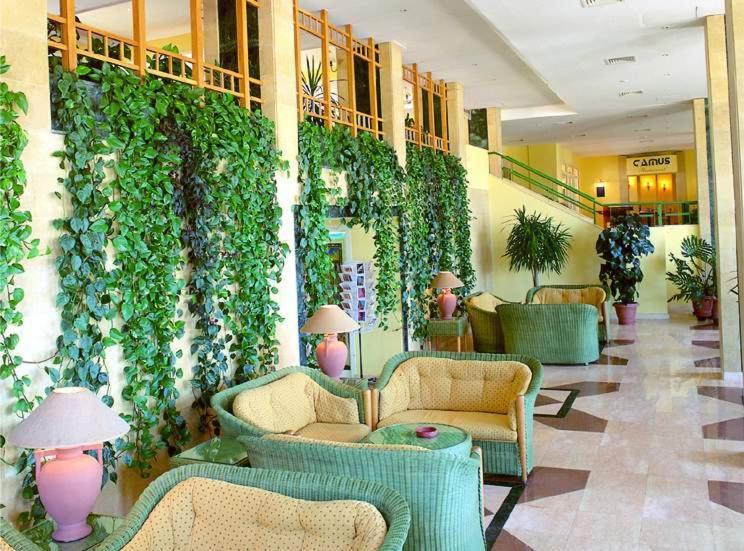 lobby