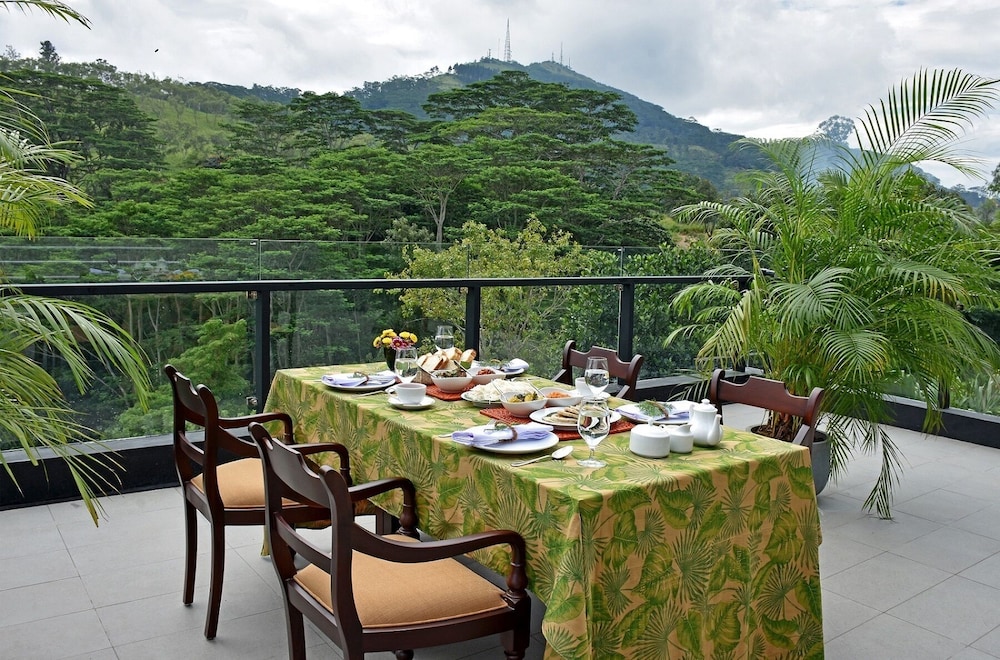 Fox Resorts Kandy 39/49