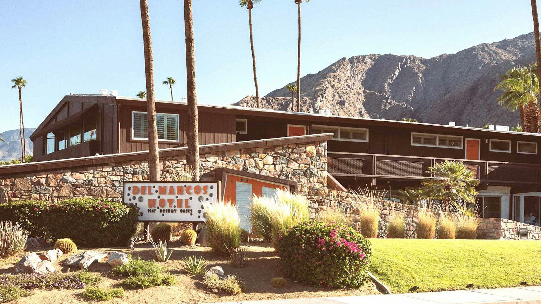 Del Marcos Hotel 2/65