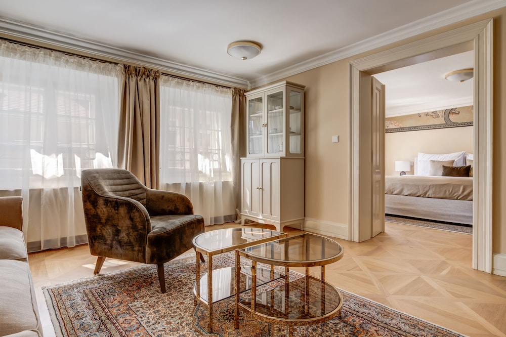 Hostel Santini Prague 32/50