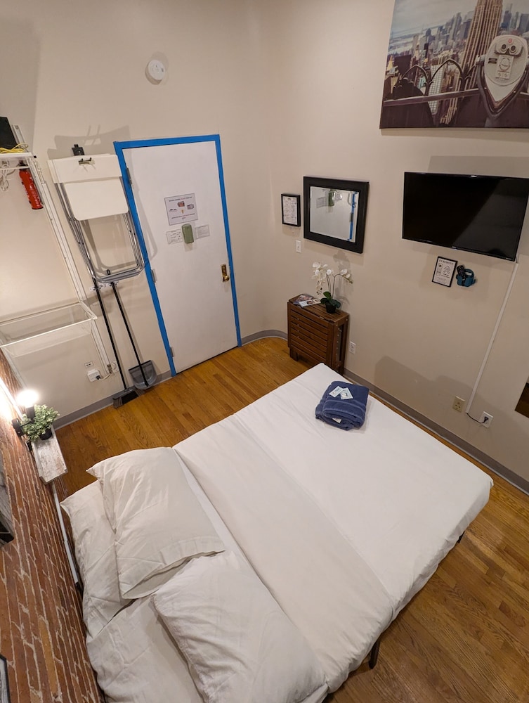 Studios in New York 26/50