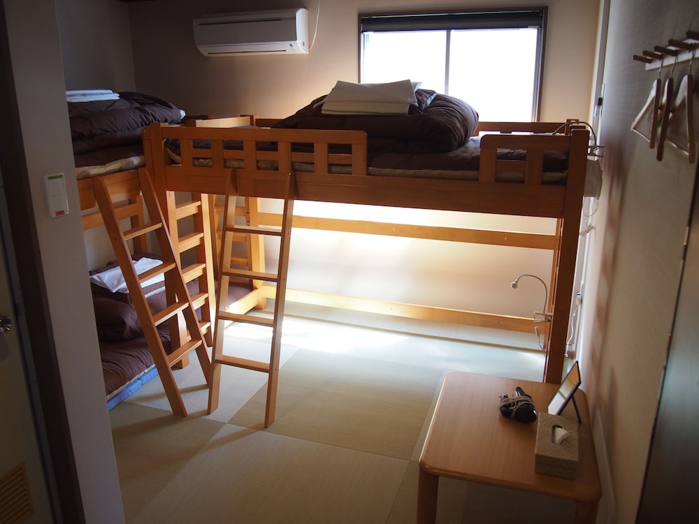 Fukuoka Hana Hostel 39/68