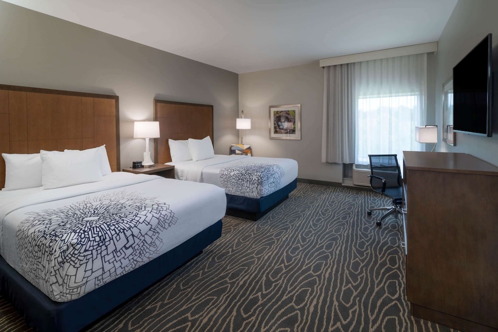 La Quinta Inn & Suites By Wyndham Tifton 5/26