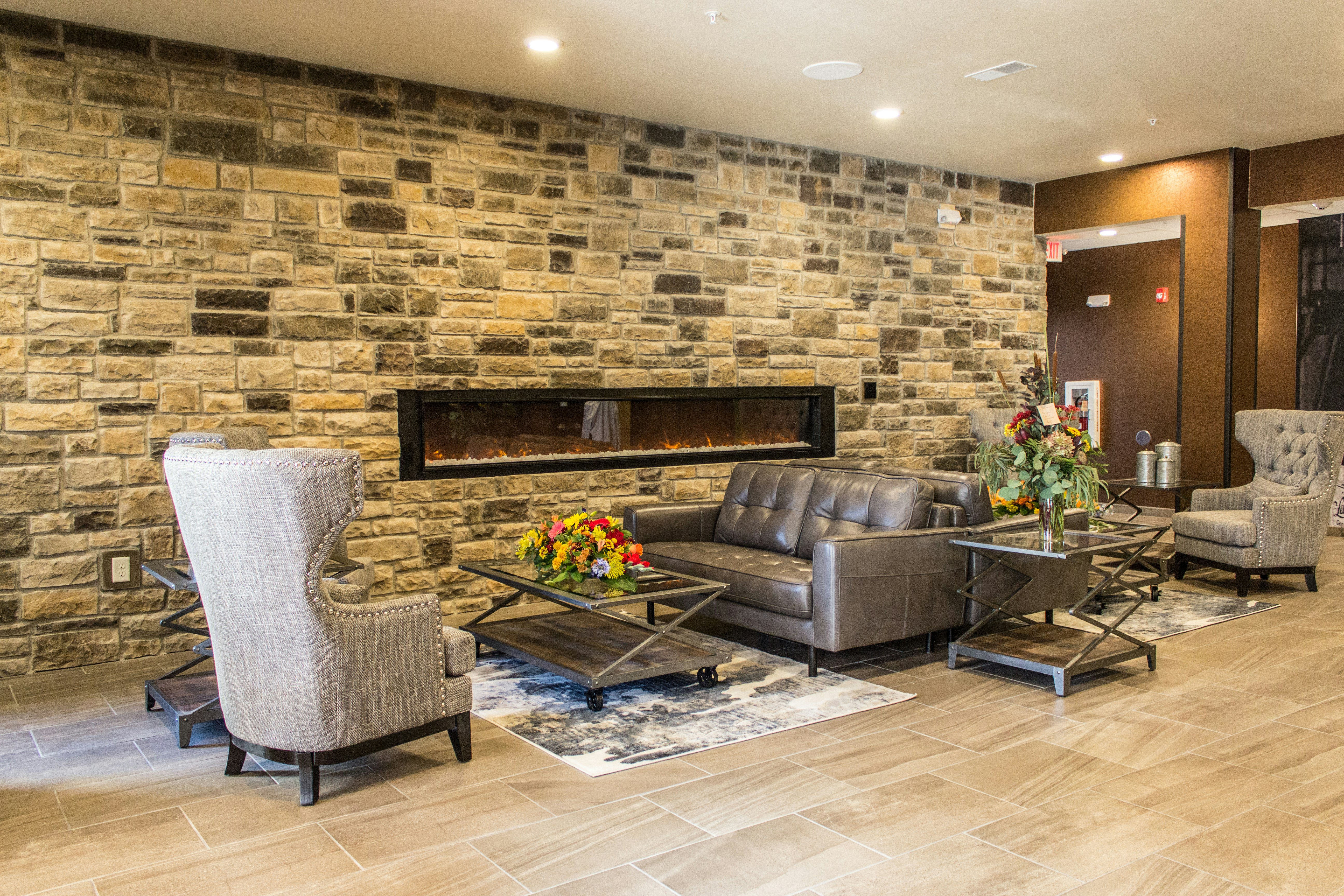 Cobblestone Hotel & Suites - Chippewa Falls 25/49