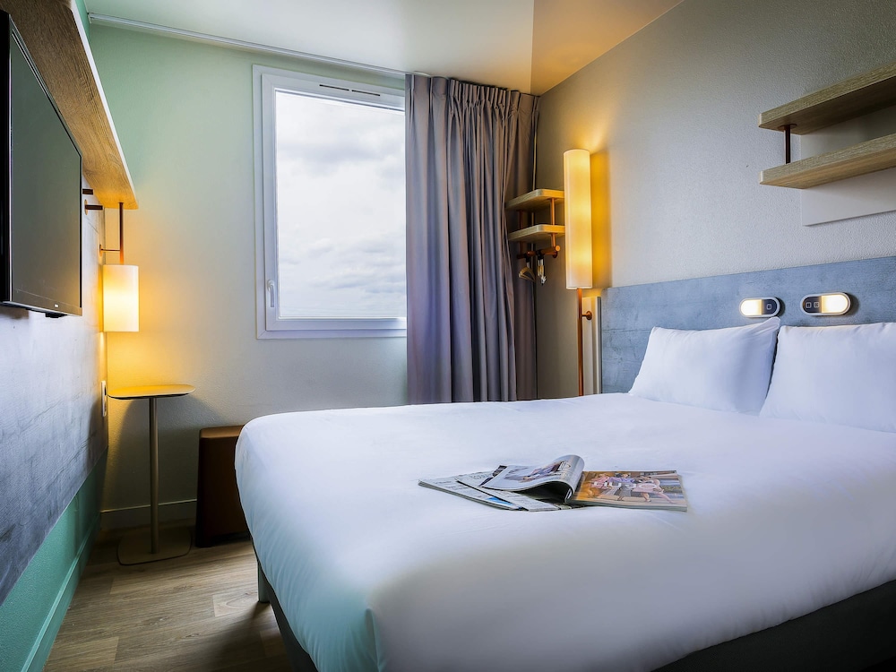 Ibis Budget Paris Gennevilliers 17/61