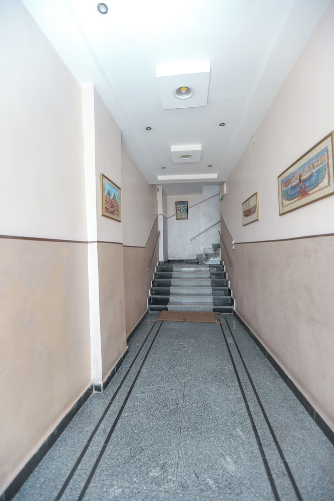 Guardian Guest House 41/69