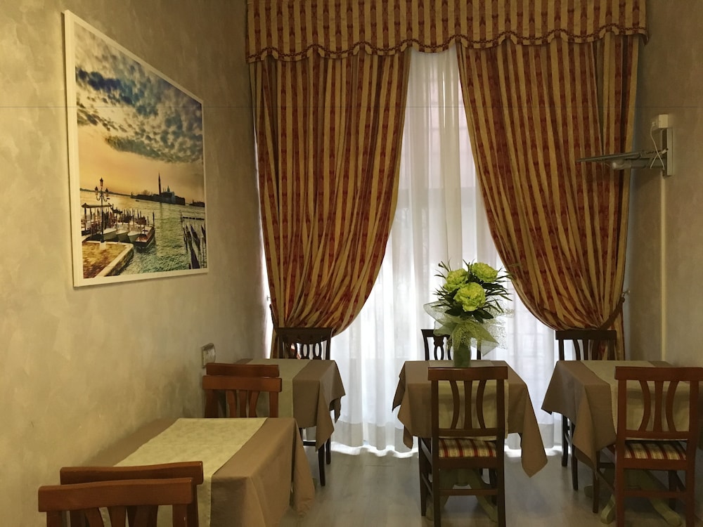 Al Palazzo Lion Morosini 17/27
