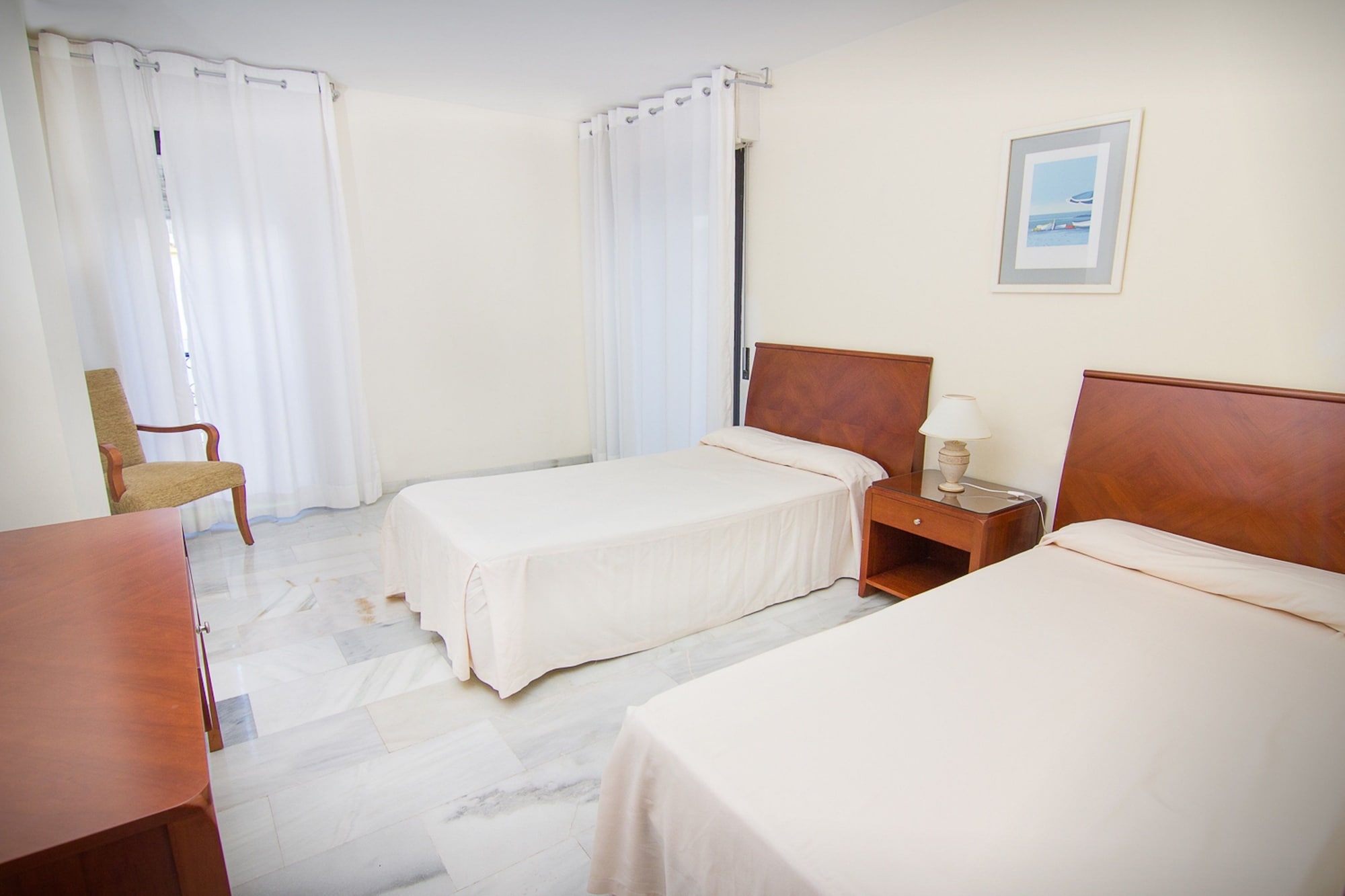 2 BEDROOMS, APARTMENT, DOUBLE AND TWIN BEDS, SEA VIEW, TERRACE