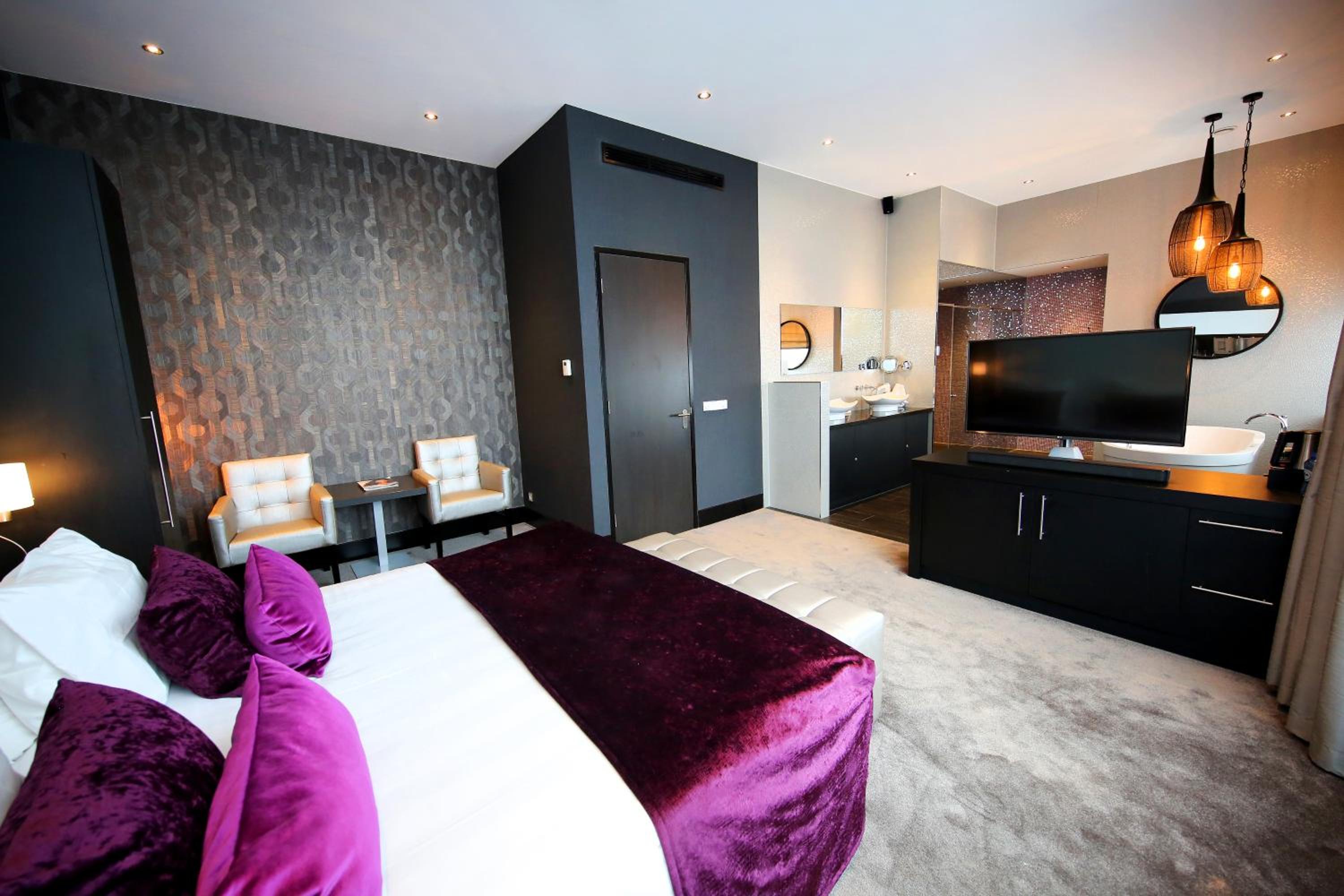 Suite, Sauna